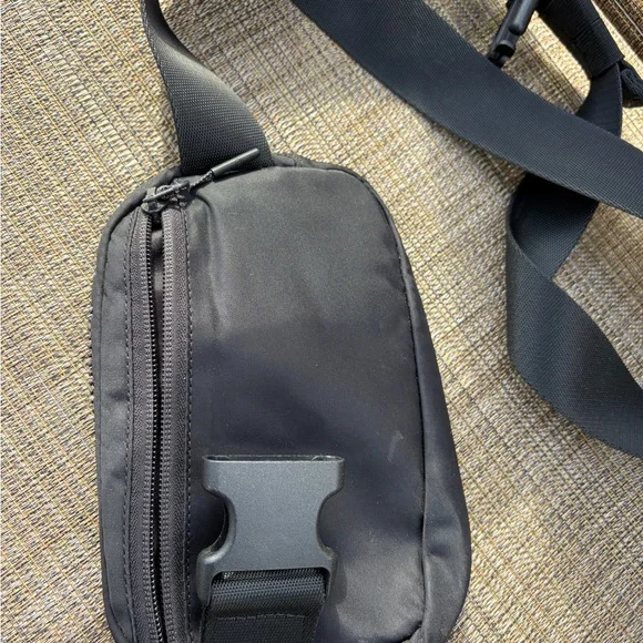 lululemon athletica Black Belt Bag for women - Picture 3 of 3